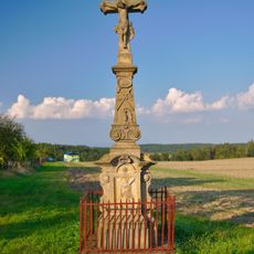 Kříž na okraji Radnice u polní cesty