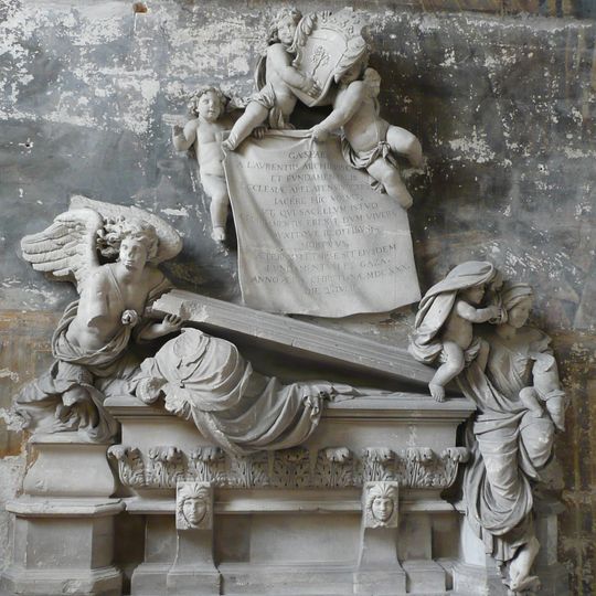 Monument funéraire de Gaspard du Laurens à Arles