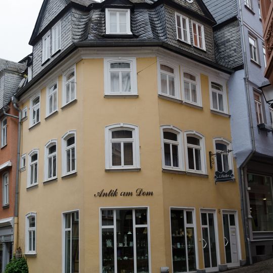 Schwarzadlergasse 4