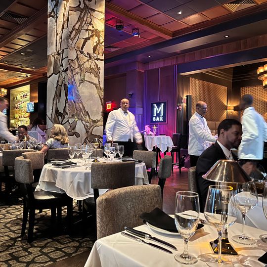 Mastro's