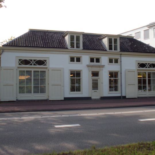 Oranjerie, Hoog Beek en Royen