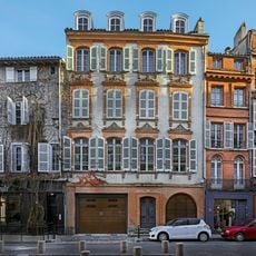 Immeuble 8 place Sainte-Scarbes