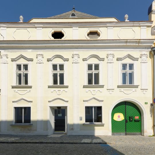 Wohn- und Geschäftshaus