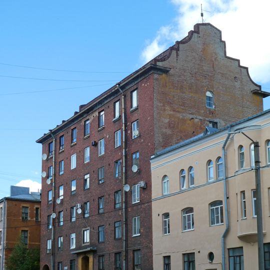 House on Pervomayskaya Street, 2 in Vyborg