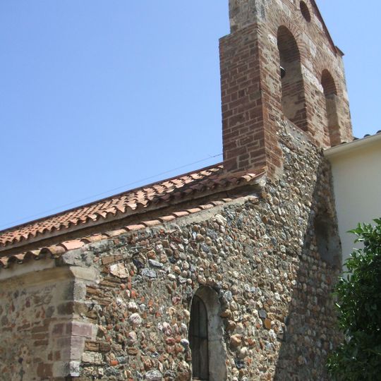Iglesia de Santa María y San Pedro de Château-Roussillon
