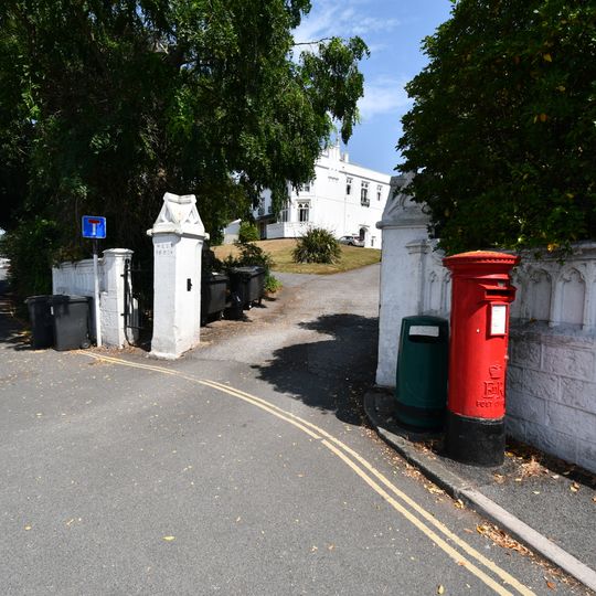 Walls And Gate Piers Forming Garden Walls To Leacombe And Westbrook