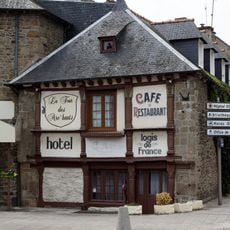 Maison, 2 rue du docteur Lavergne, Lamballe