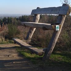 Opera d'arte, installazione, panchina