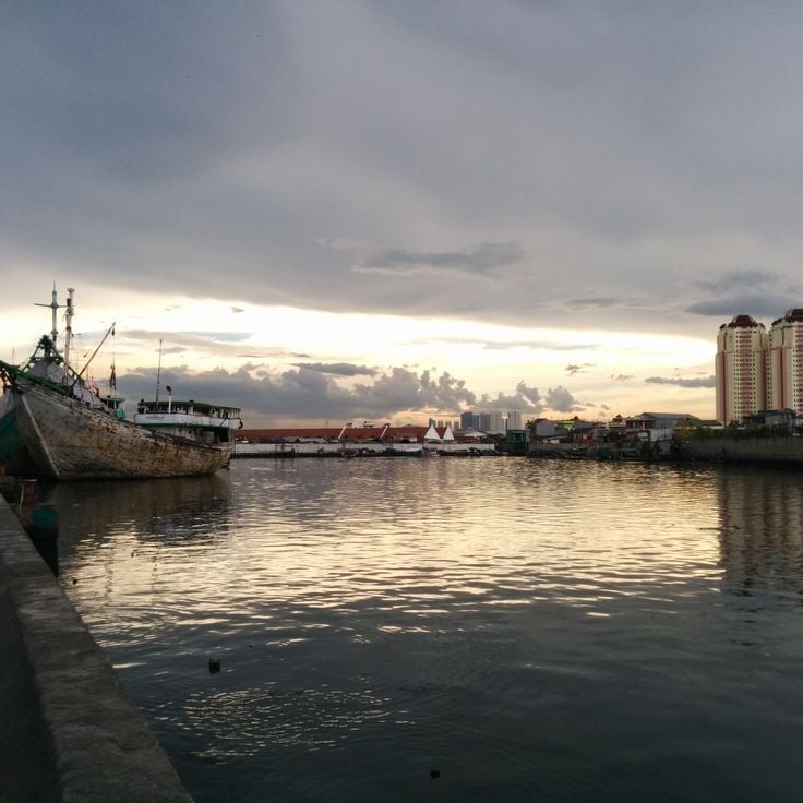 Sunda Kelapa Port