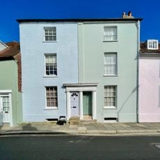 13 And 15, South Street