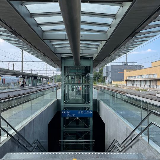 Brugge railway station