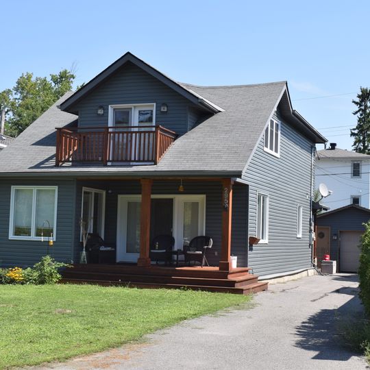 295 Greenview Avenue