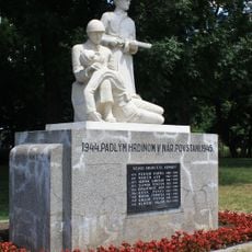 Pomník padlým v SNP, tabuľa pamätná