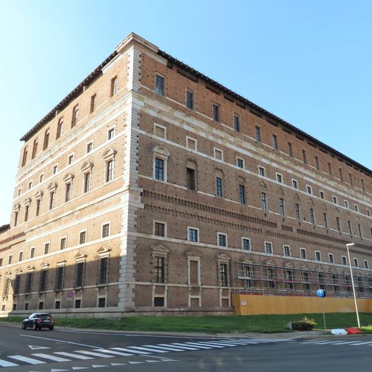Palazzo Farnese