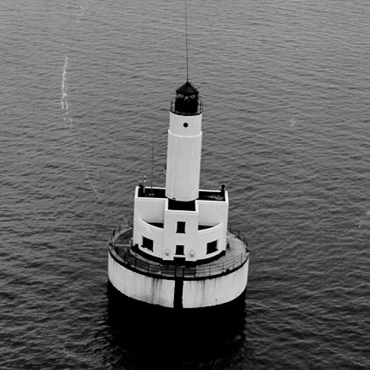 Cleveland East Ledge Light