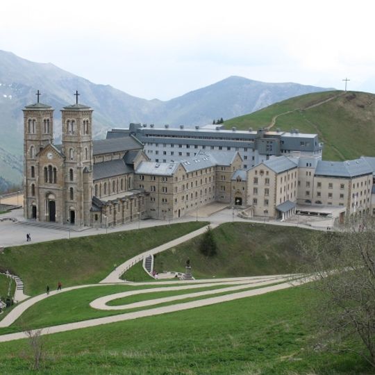 Basilique Notre-Dame-de-la-Salette