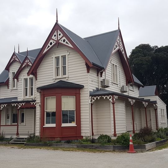 Te Rau Kahikatea