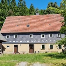 Hakenhof mit Wohnhaus und Scheune Talweg 5