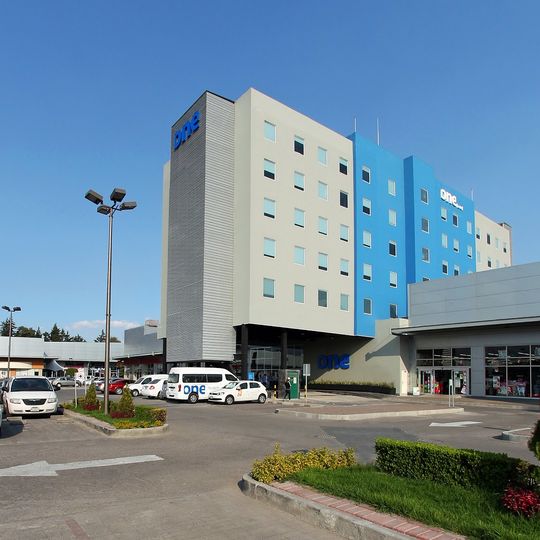 One Cuautitlán
