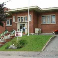Pembroke Public Library