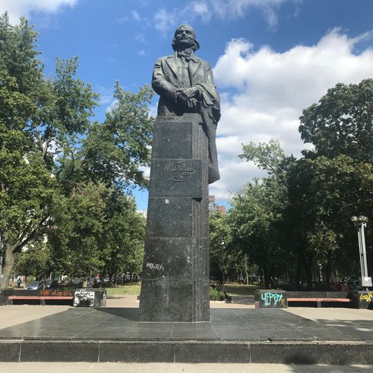 Monument to Nikolai Gogol