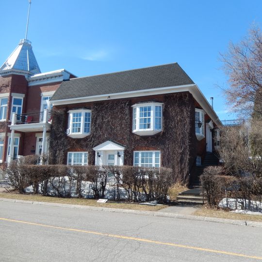 1170-1172, terrasse Turcotte