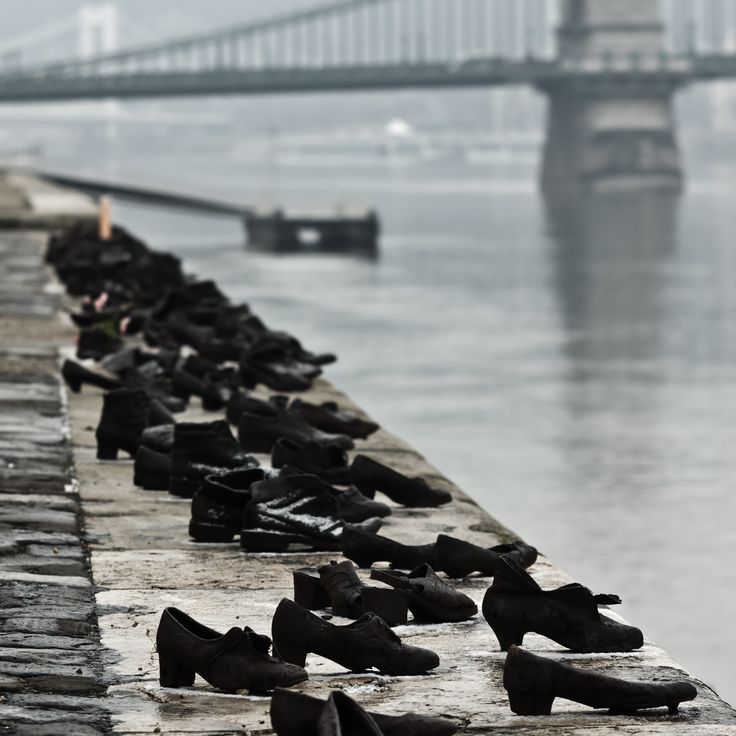 The Shoes on the Danube Bank