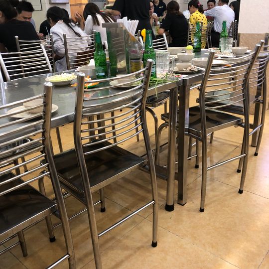 Hoang Ty Restaurant
