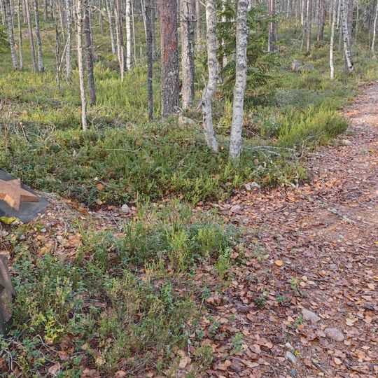 Братская могила советских воинов