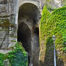 Grotta di Pozzuoli