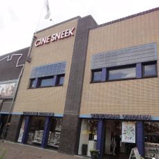 CineSneek