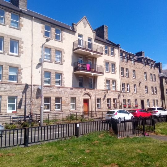 8 Piershill Square East, Piershill Housing Scheme, Edinburgh