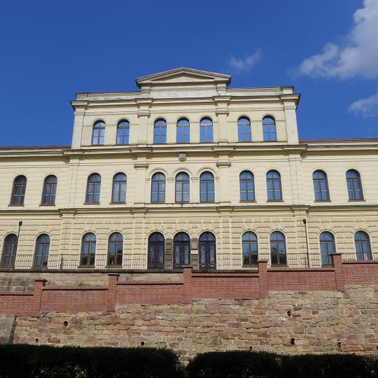 Základní škola Hradební