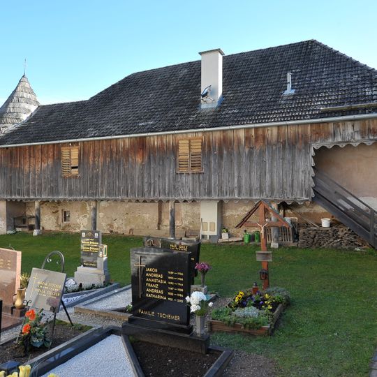 Kirchhof und Wehranlage Untergreutschach, Griffen