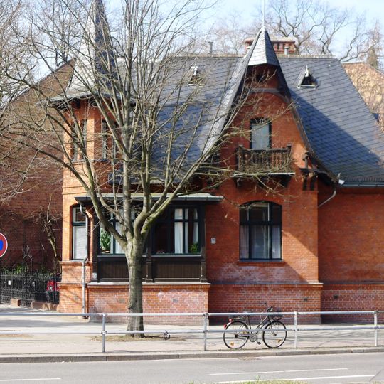 Landhaus Kunow Friedrich-Wilhelm-Platz 8, Goßlerstraße 1