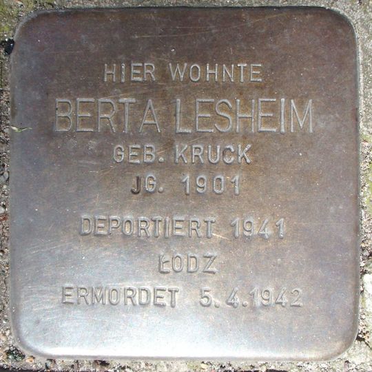 Stolperstein dedicated to Berta Lesheim