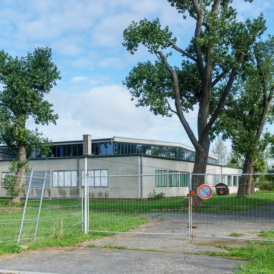 Flugzeughalle einer Kaserne Großenhain