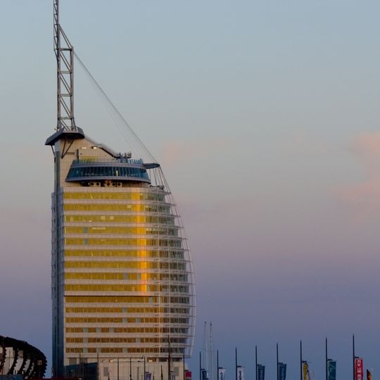 Atlantic Hotel Sail City