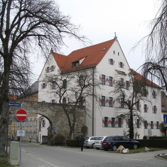 Ehemaliges Rentamt anstelle des Pflegschlosses, jetzt Finanzamt