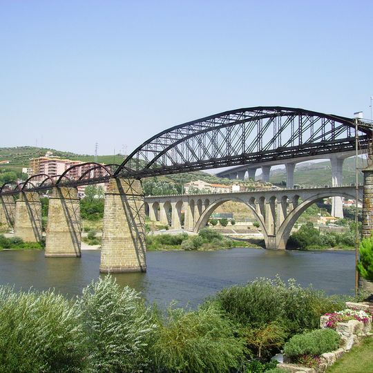 Ponte Pedonal da Régua