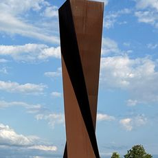 Scultura di Jorge Dubon