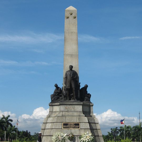 Rizal Monument