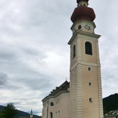 St. Stephan mit Friedhofskapelle St. Anna und Friedhof
