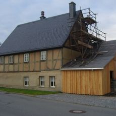 Wohnhaus Karlsbader Straße 25