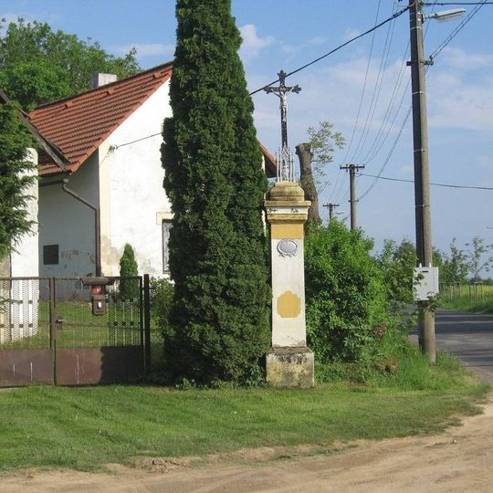 Boží muka na jižním okraji Borče