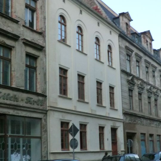 Wohnhaus in geschlossener Bebauung Bismarckstraße 7