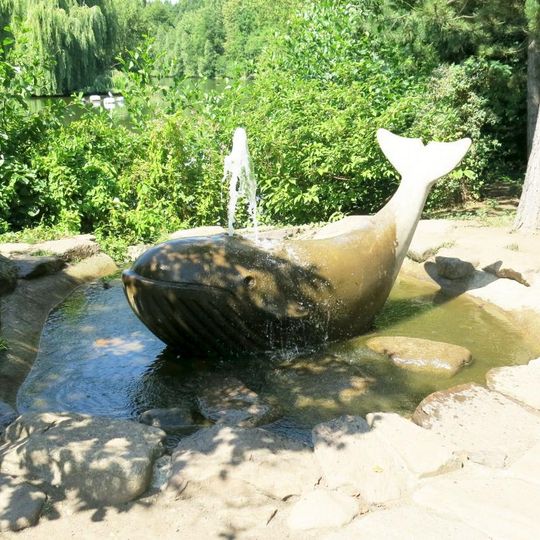 Kašna Velryba v zooparku v Chomutově