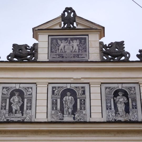 Sgraffitos at Náměstí republiky 23