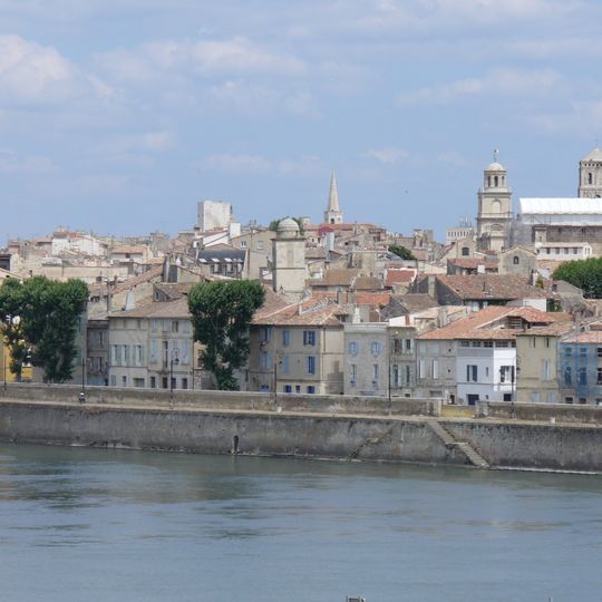 Arles