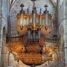 St Pierre & St Paul church pipe organ
